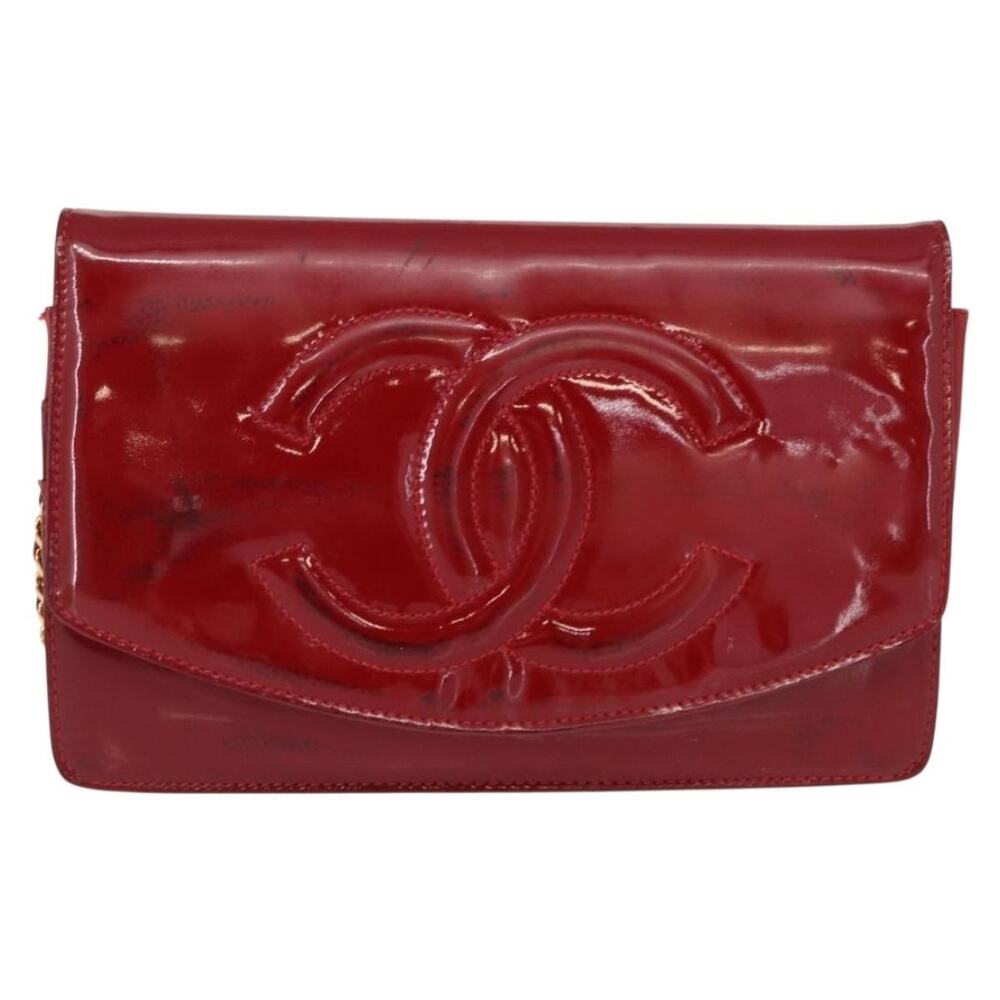 Chanel Patent Leather CC Logo Chain Shoulder Bag Red